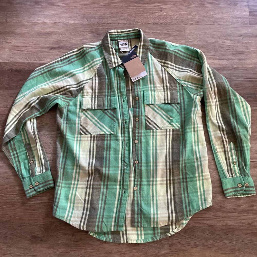 North Face Women's Camp Fall Flannel Shirt NWT Emerald Plaid Medium